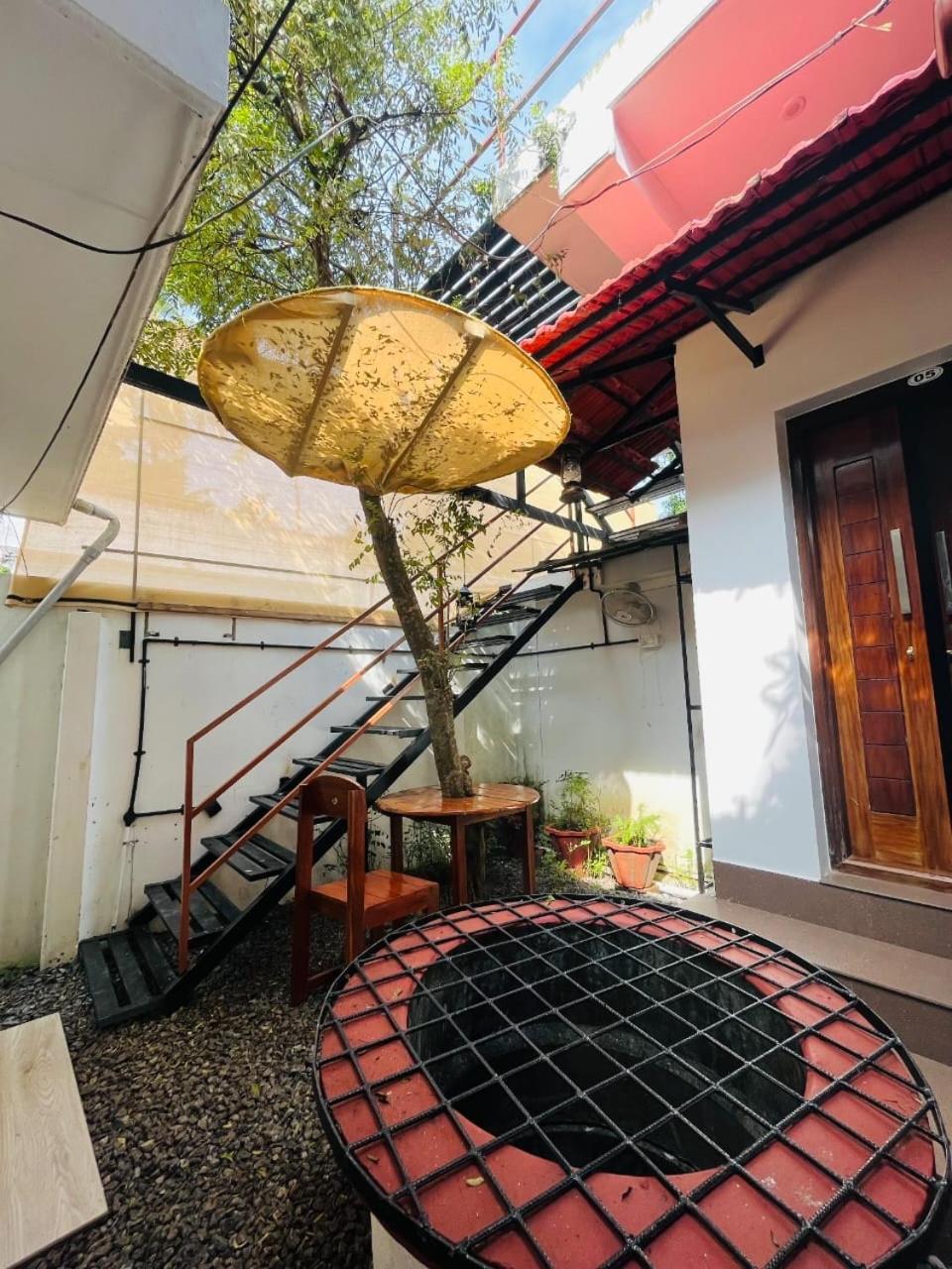 Dove Cottage Cherai Beach Exterior photo
